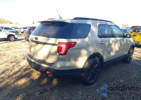 2018 Ford Explorer Xlt z USA, uszkodzony, nr VIN 1FM5K8D82JGA54158